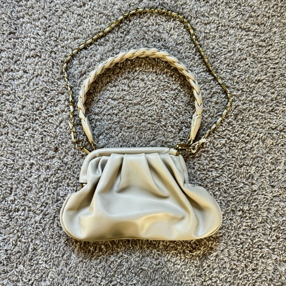 Anthropologie Oona Clutch Purse in Ivory With 2 Straps - Boho & Neutral Chic - Picture 2 of 9